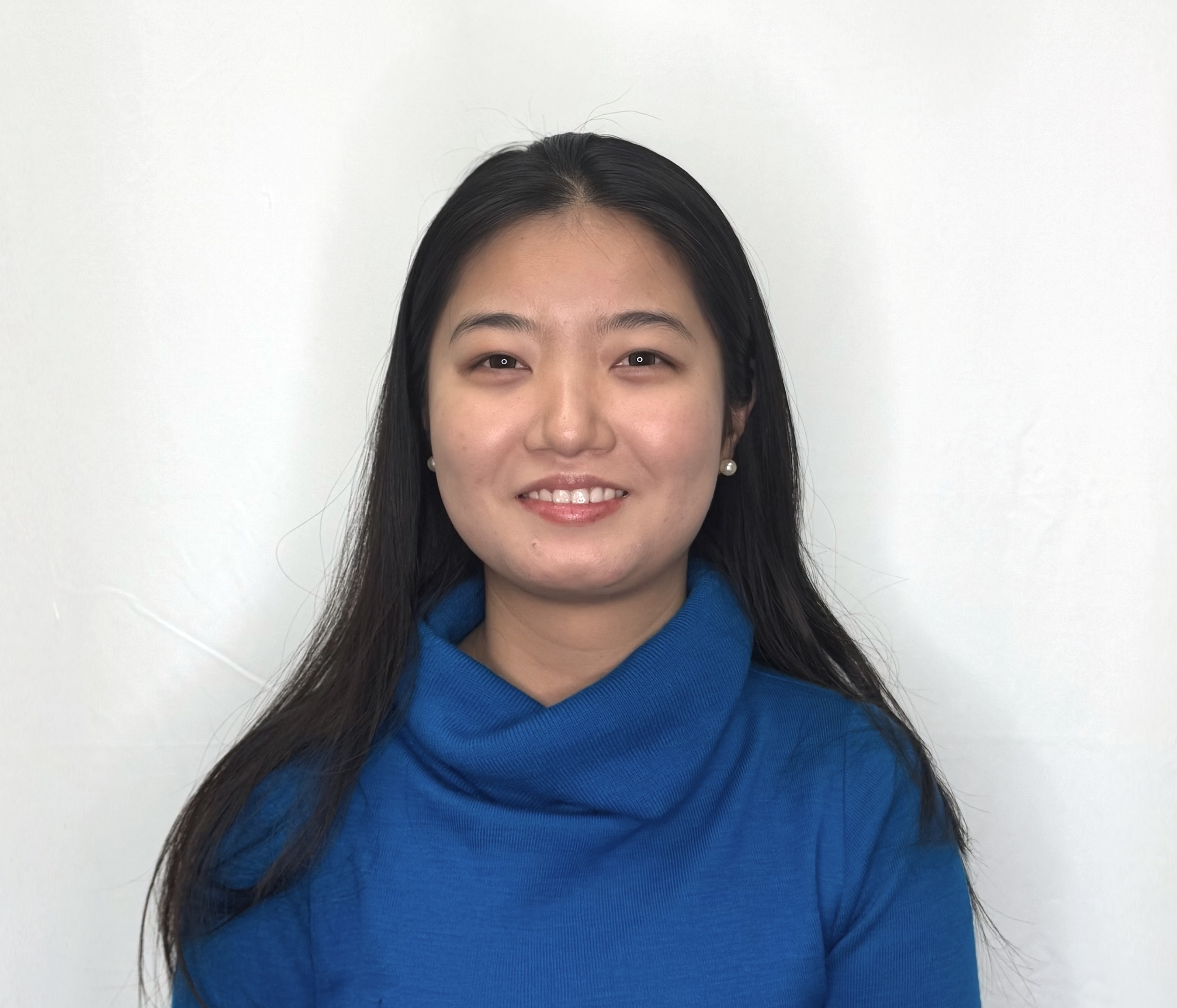 This is a picture of Nicole Xie.